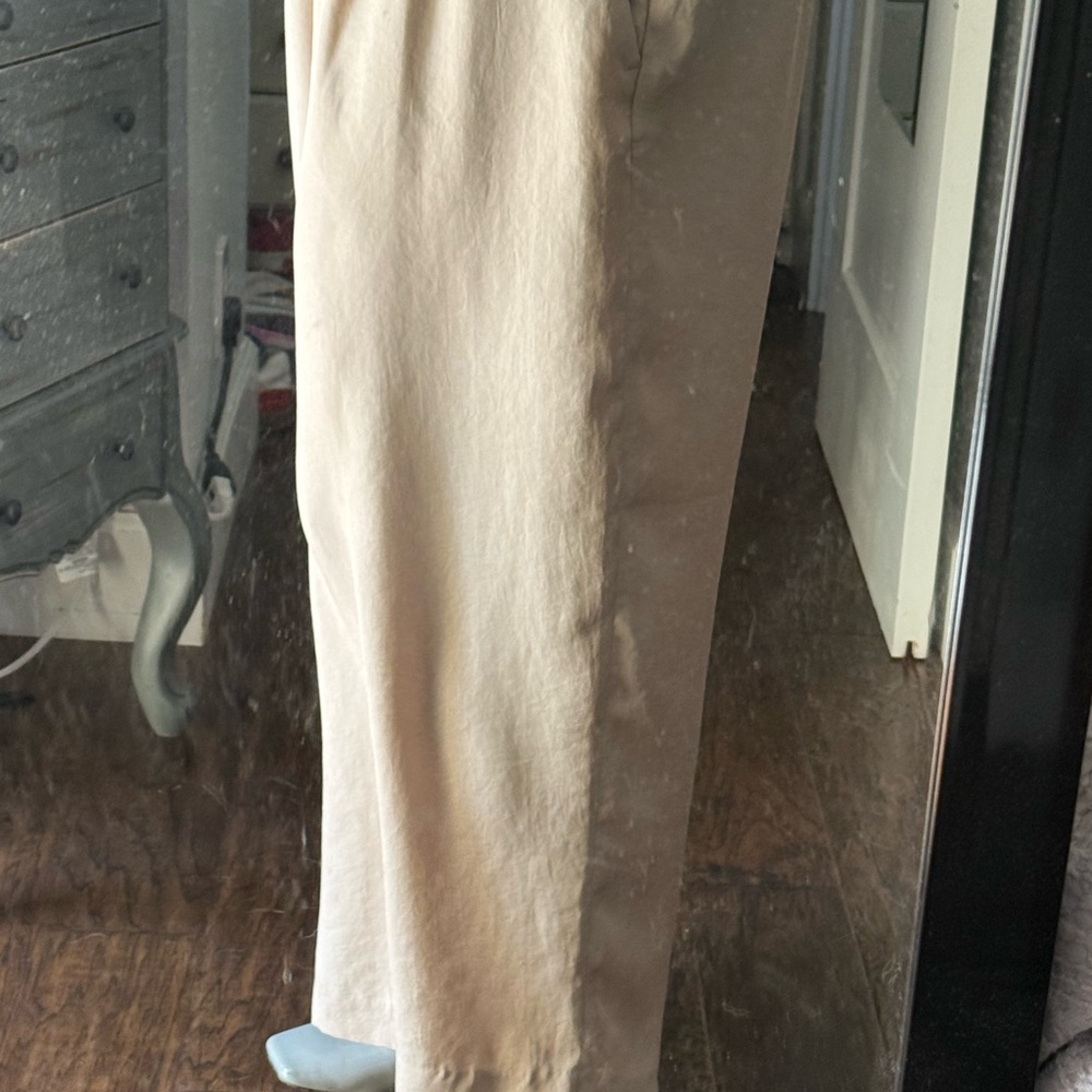 H&M Wide Leg Cropped Pants in Light Beige